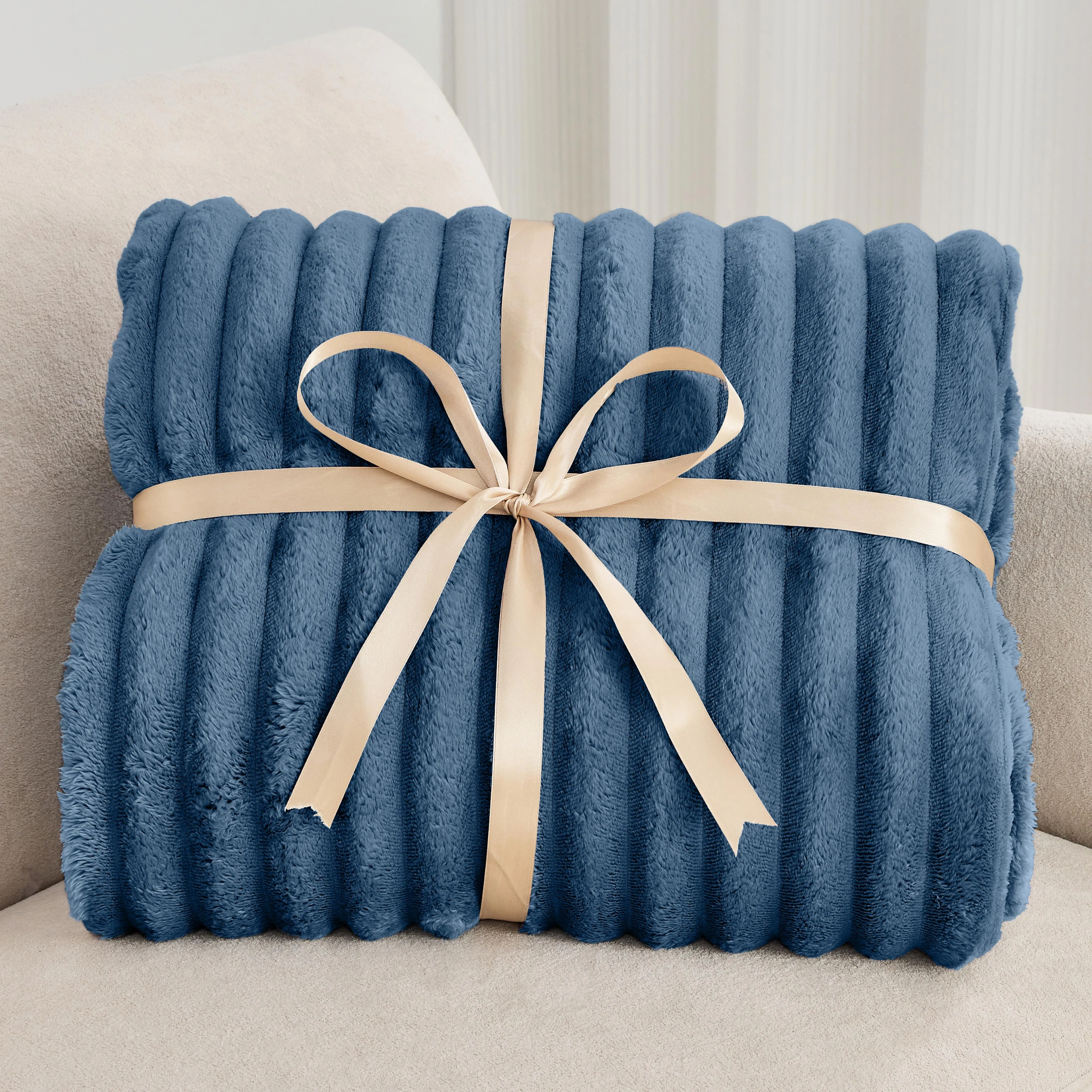 The Original Fleece Blanket (B1G1) - Image 13